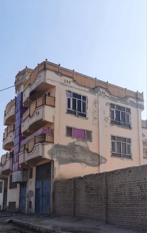 Housr For Sale 12 Rooms