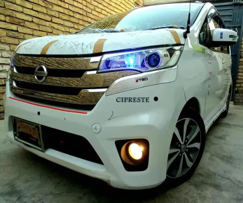 Nissan 2015