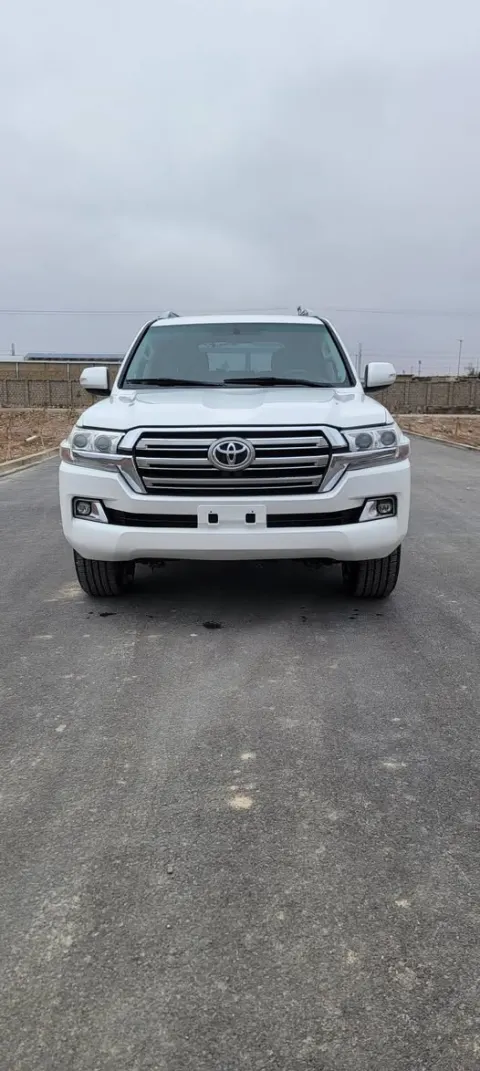 Toyota Land Cruiser 2012