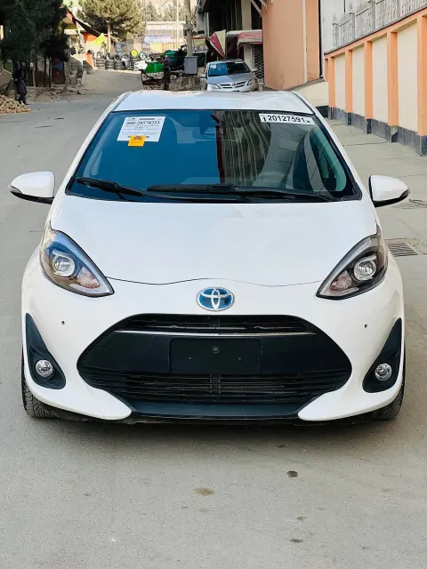Toyota Prius 2019