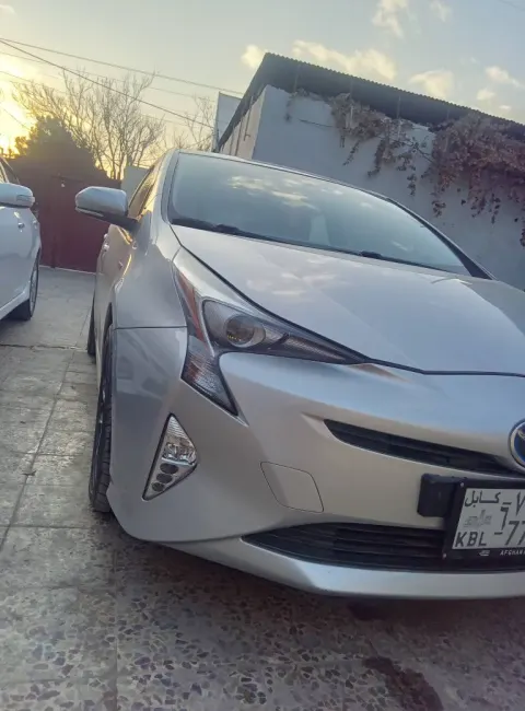 Toyota Prius 2018
