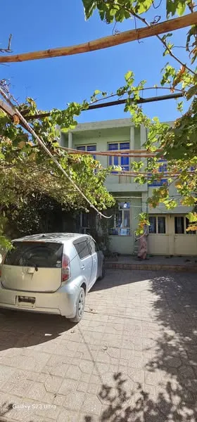 1.5-storey house for sale, 200 m², Baba Haji