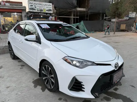Toyota Corolla SE 2016