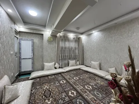 Apartment for sale, 3 rooms, 130 m², ground floor