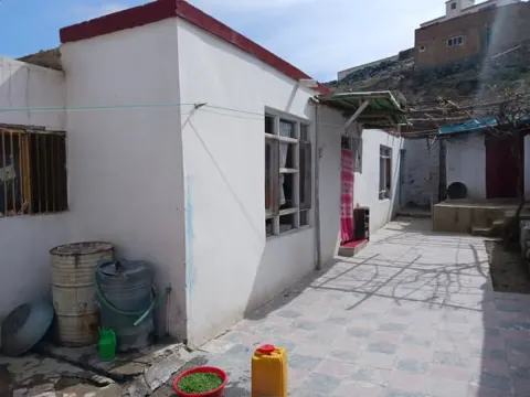 House for sale, 2 rooms, 150 m², Mirwais Township, Kabul