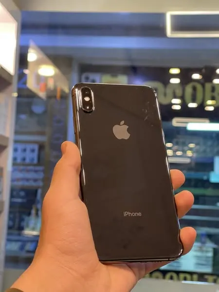 Amazing Deal! iPhone Xs Max