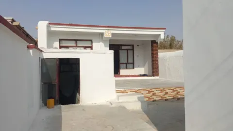 House for sale, 3 rooms, 250 m², Baba Yadgar, Mazar-i-Sharif