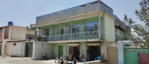 2-storey house for sale, 8 rooms, 2 shops, Qala-e Barqi, District 8, Kabul