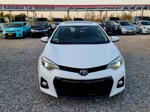 Corolla 2016