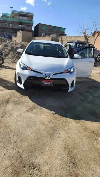 Corolla 2018