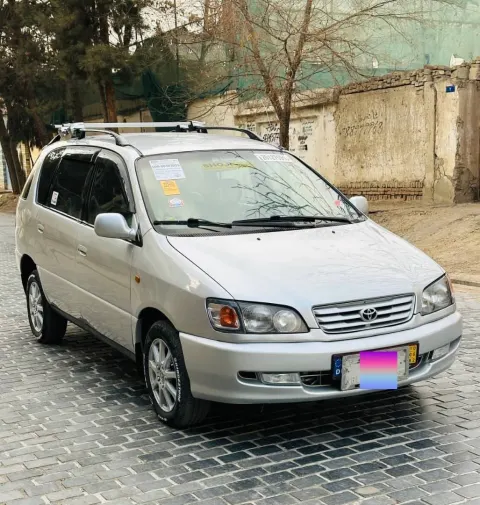 Toyota Fielder 1997