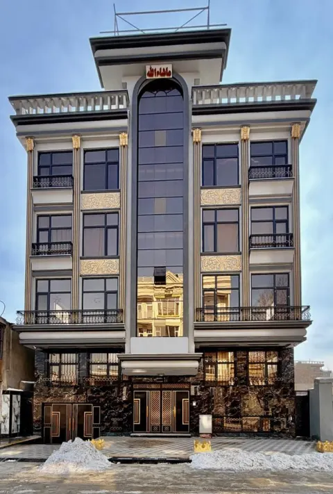 Apartment 4 rooms VIP
