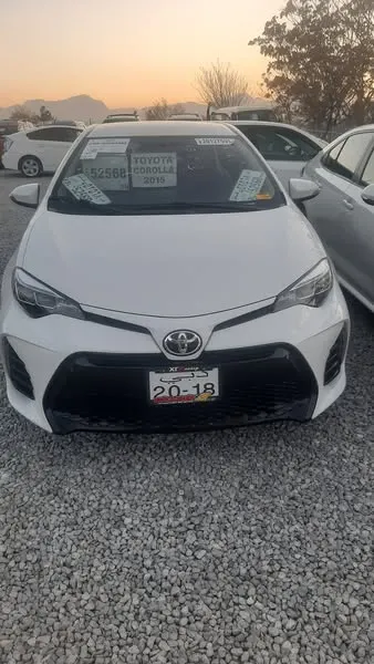 2015 Toyota Corolla (Almost New)
