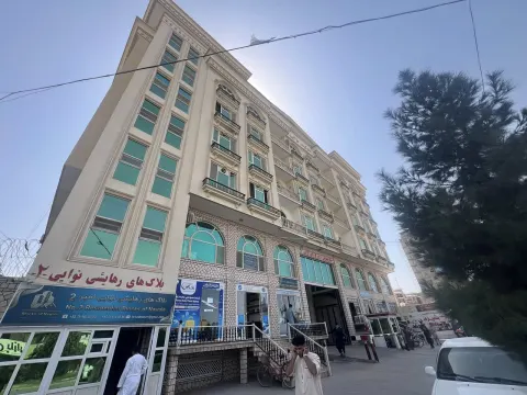 Apartment for sale, 3 rooms, 7th floor, Nawaee Blocks, Mazar-i-Sharif