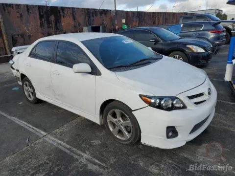Corolla 2011