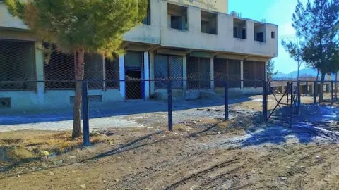 3-storey market building for sale, 13 shops, 4.5 biswa, District 8, Kabul