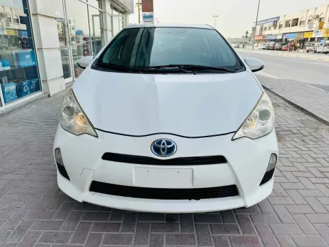 Toyota Aqua 2012