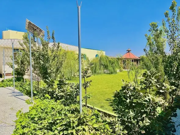 Garden villa for sale, 950 m², with pool