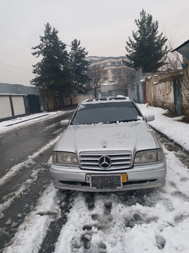 Mercedes Benz