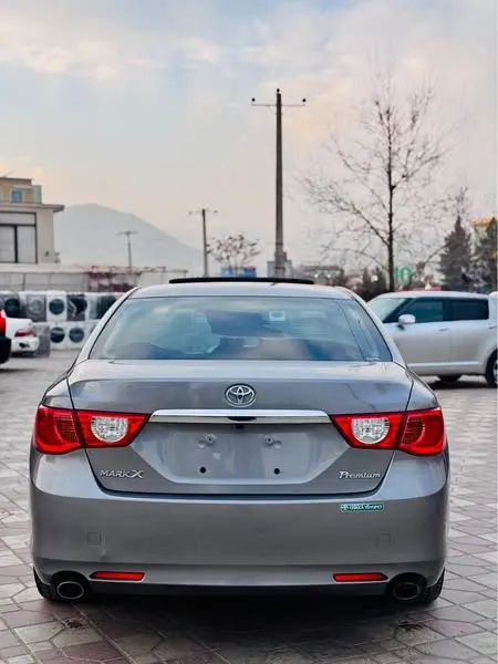 2010 Toyota Mark X Premium