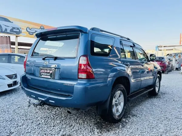 2004 Toyota 4Runner SR5 (2007 Shape)