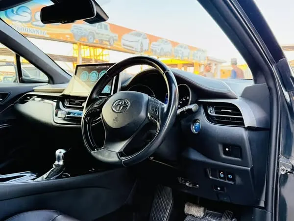 Toyota C-HR Hybrid 2018