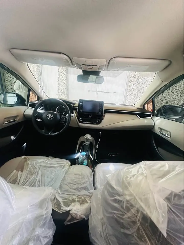 Toyota Corolla LE 2020