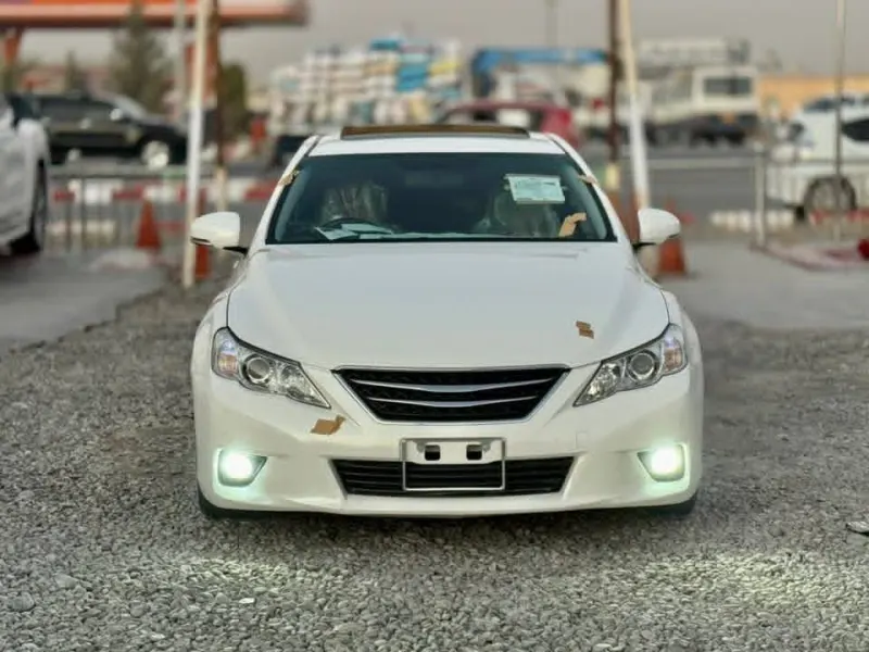 Toyota Mark X 2010