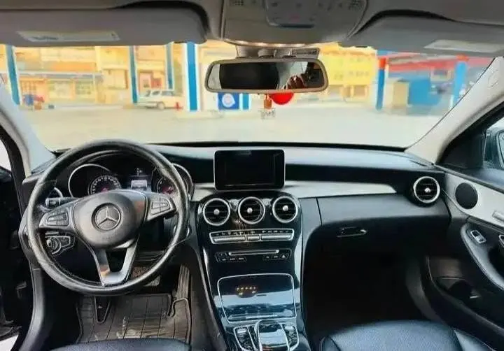 Mercedes-Benz 2016