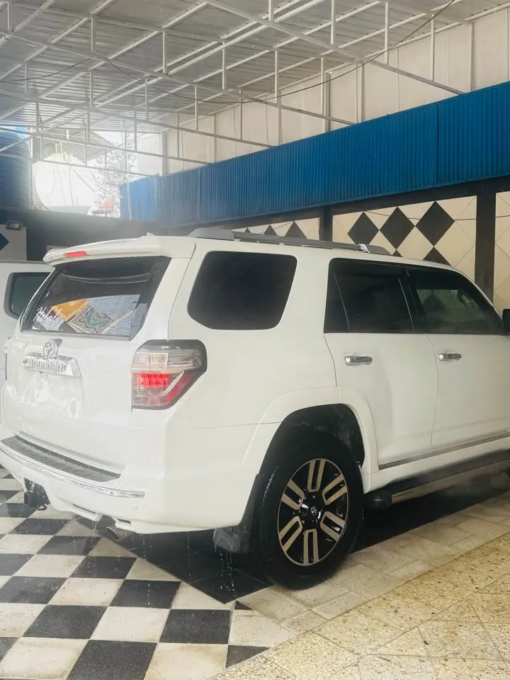 Toyota 4Runner 2011