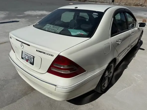 Mercedez Benz 2003