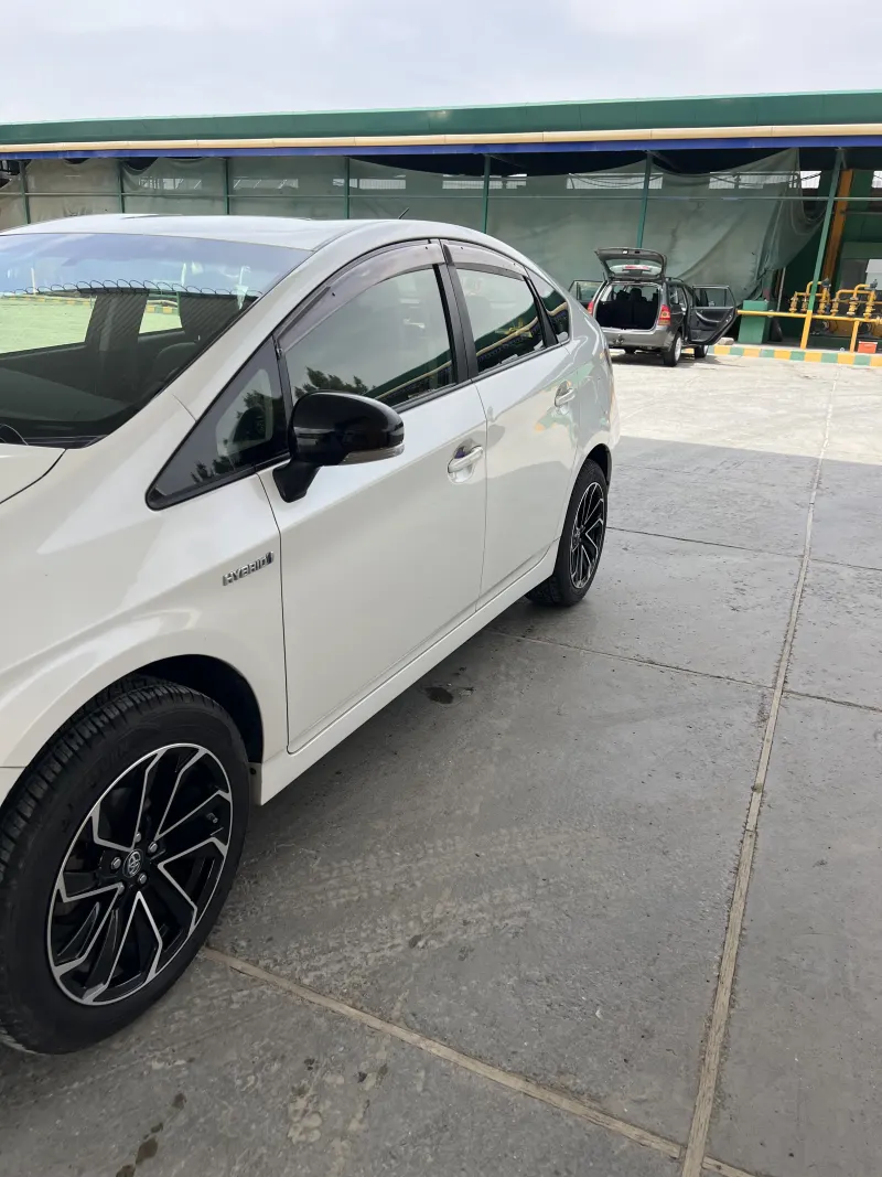 Toyota Prius 2016