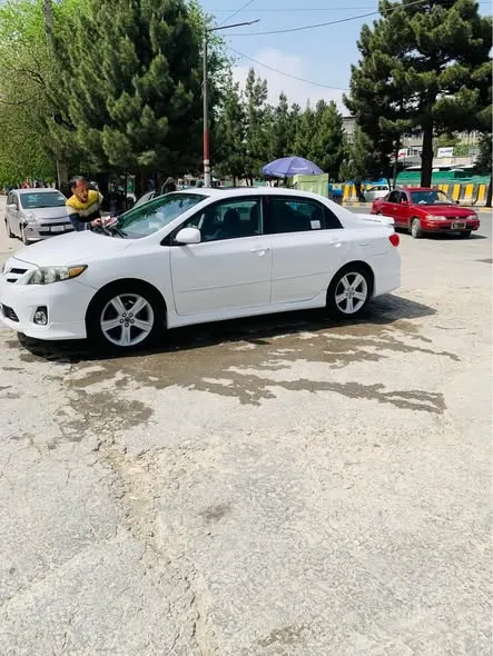 Corolla 2013