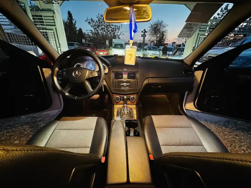 Mercedez Benz 2007