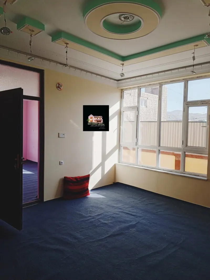 House for sale, 4 rooms, 220 m², with full basement and roof terrace