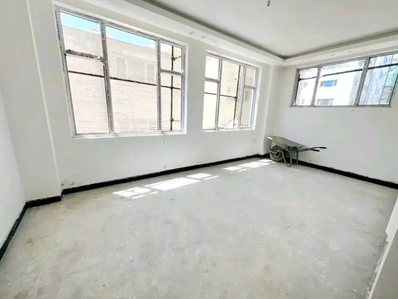 Two apartments for sale, 4 rooms, 140 m², 2nd floor