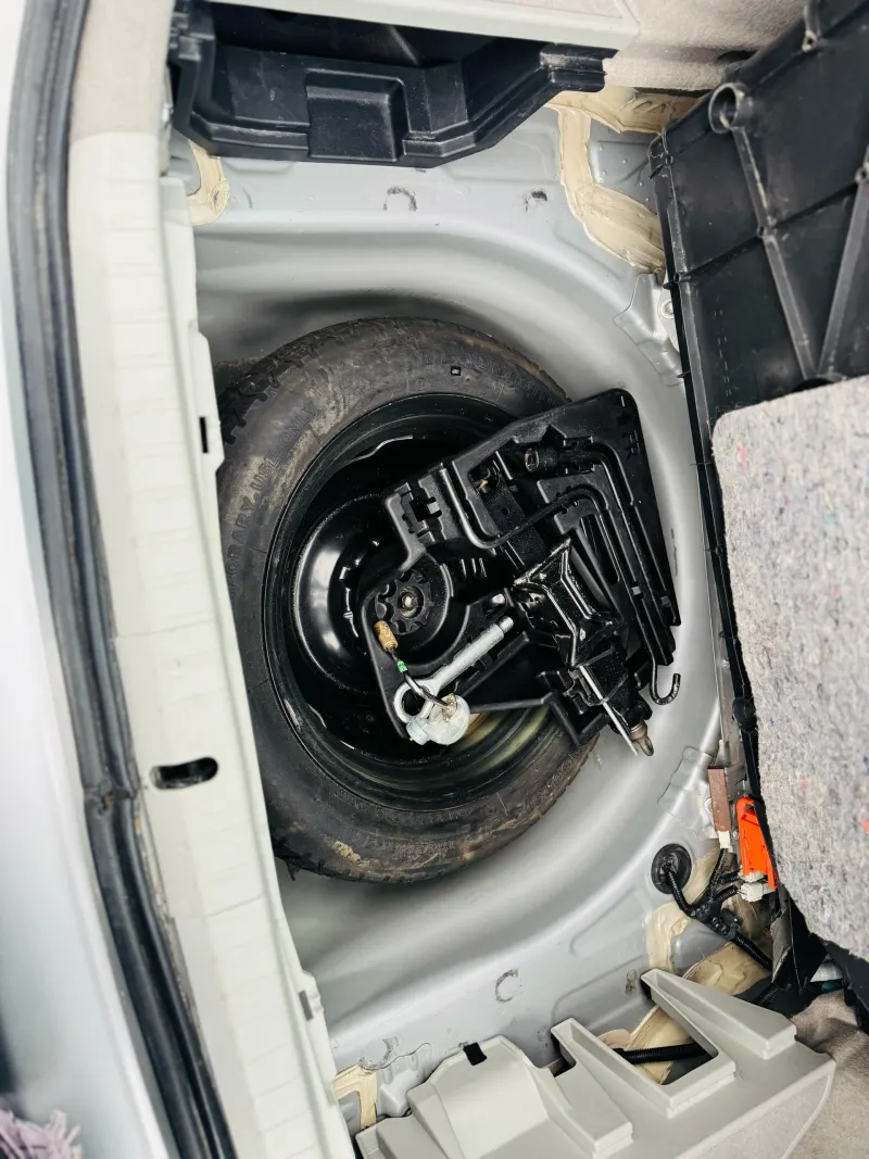 Toyota prius 2010