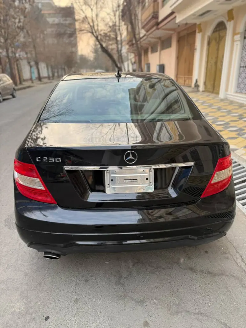 Mercedez Benz 2013