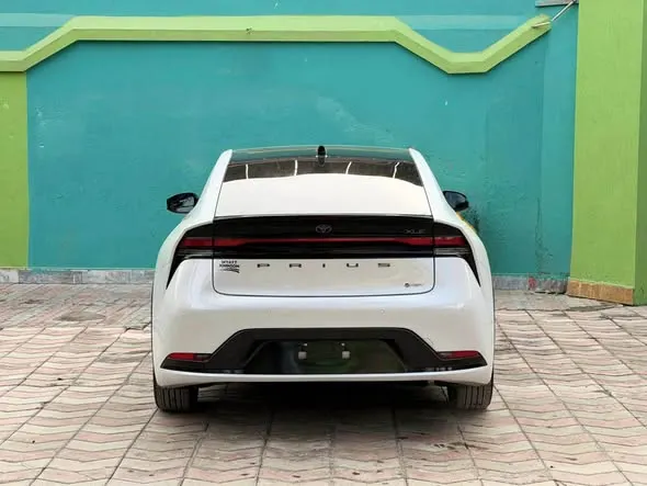 Toyota Prius 2024