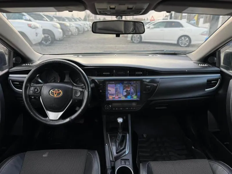 Corolla 2015