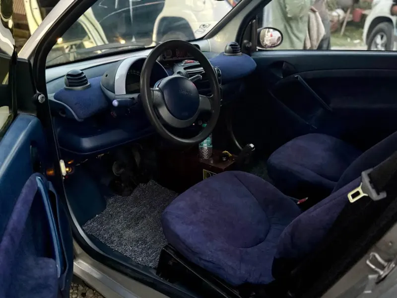 Mercedez 2000