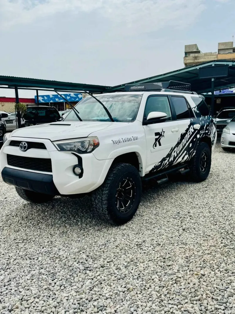 Toyota 4 Runner 2018