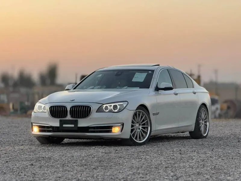 BMW 740i 2013