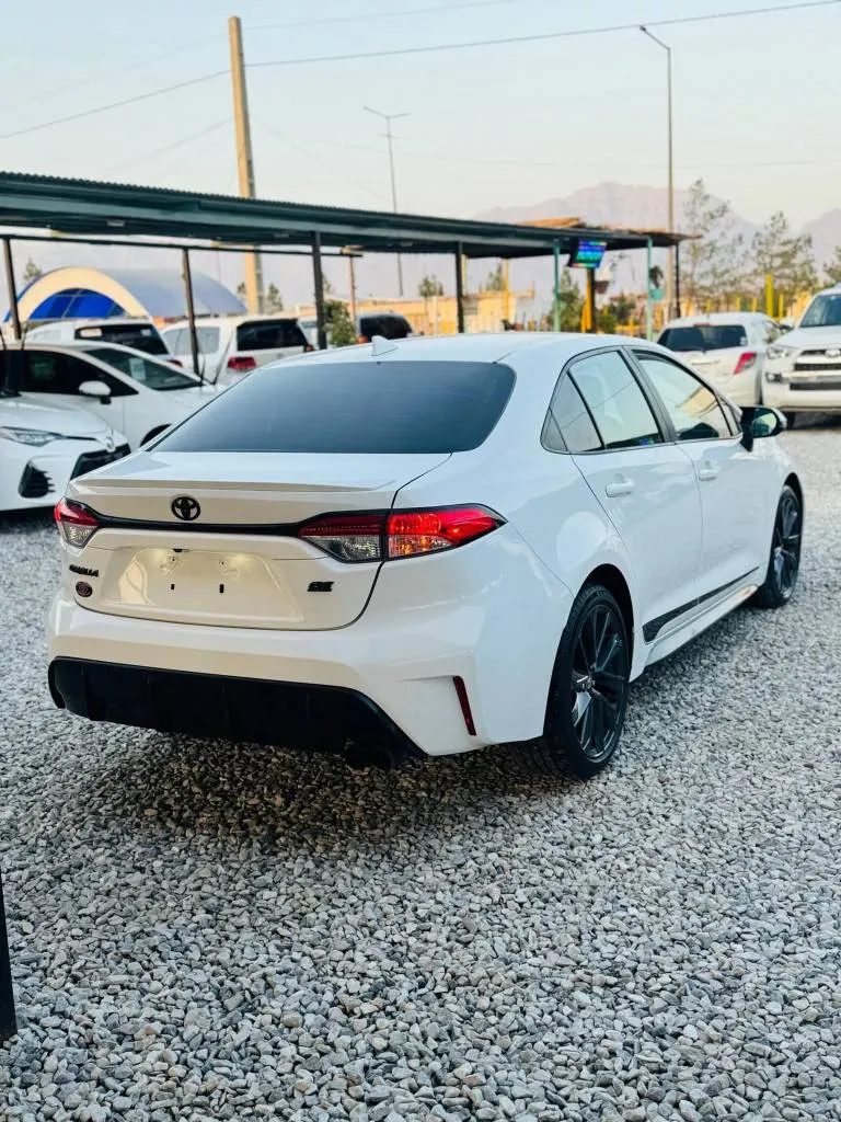 Corolla 2024