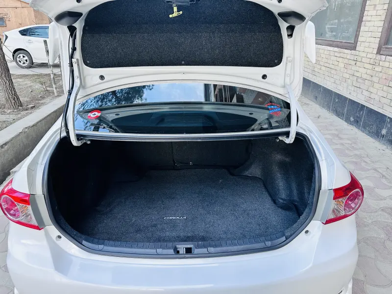 Corolla 2011