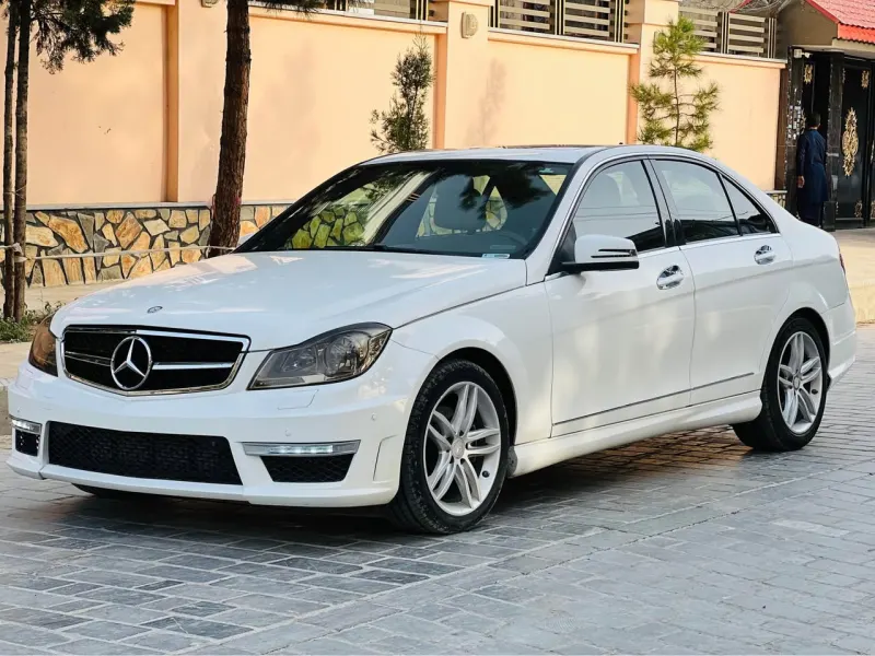 Mercedez Benz 2014