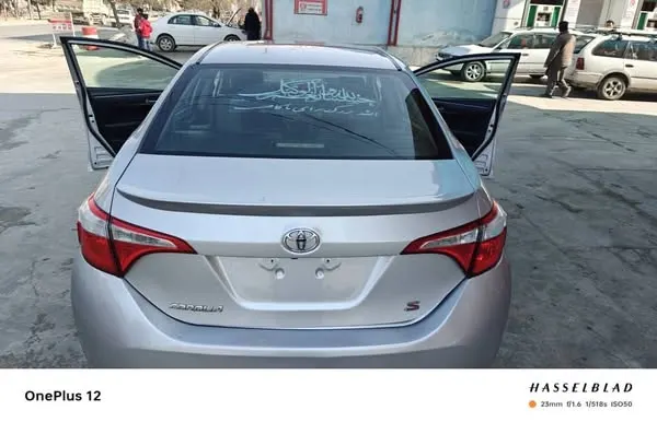 2016 Canadian Toyota Corolla