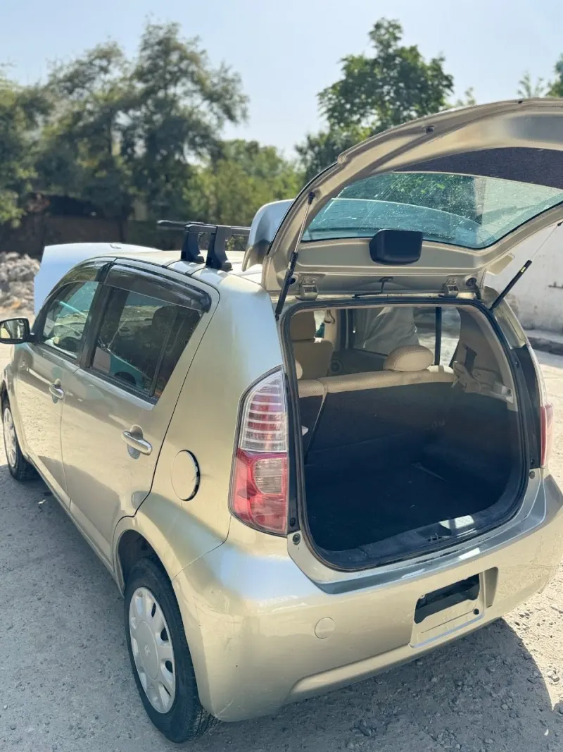 Toyota Passo 2009 - Gold