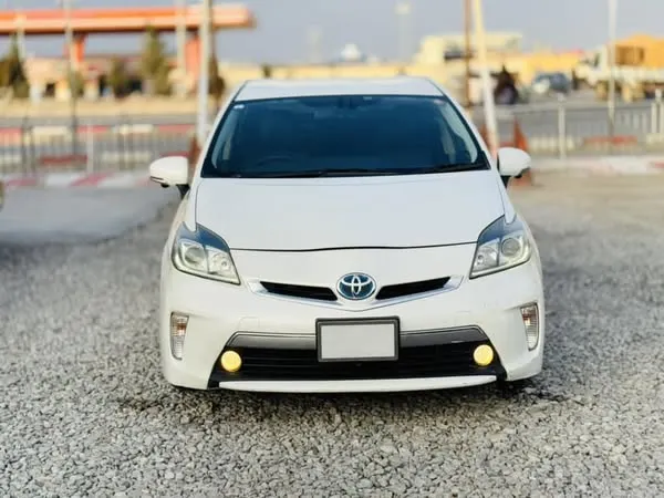 Toyota Prius PHV for Sale