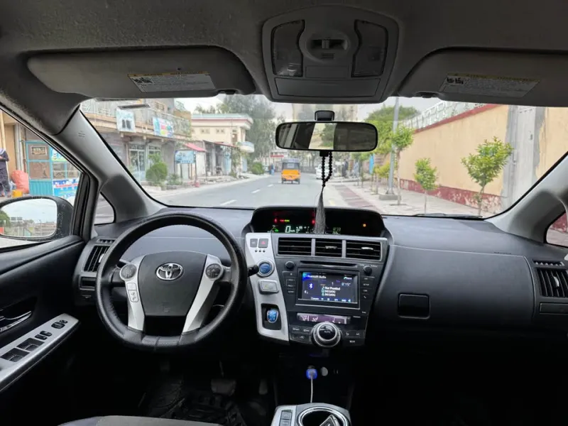 Toyota Prius 2016